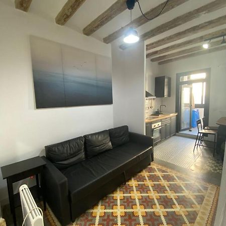 Spacious Modern Apartment In The Vibrant El Raval Барселона Экстерьер фото